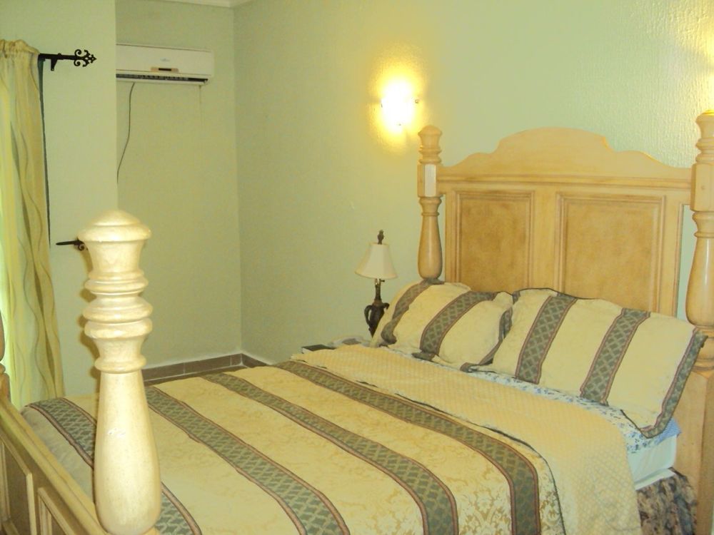 Tiffany Hotel And Towers Imogwu-Agwa Luaran gambar